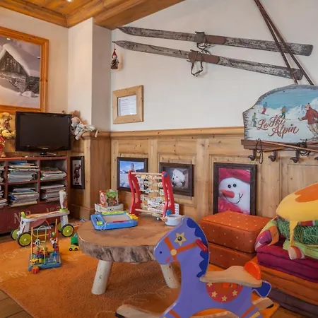 Apartament La Ginabelle 3p4 *